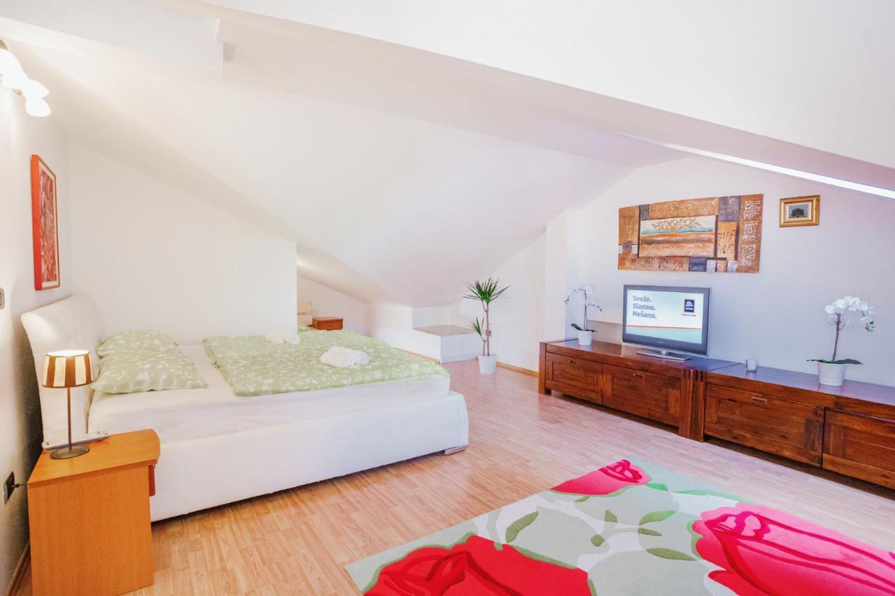 Apartma Pirano ภายนอก รูปภาพ